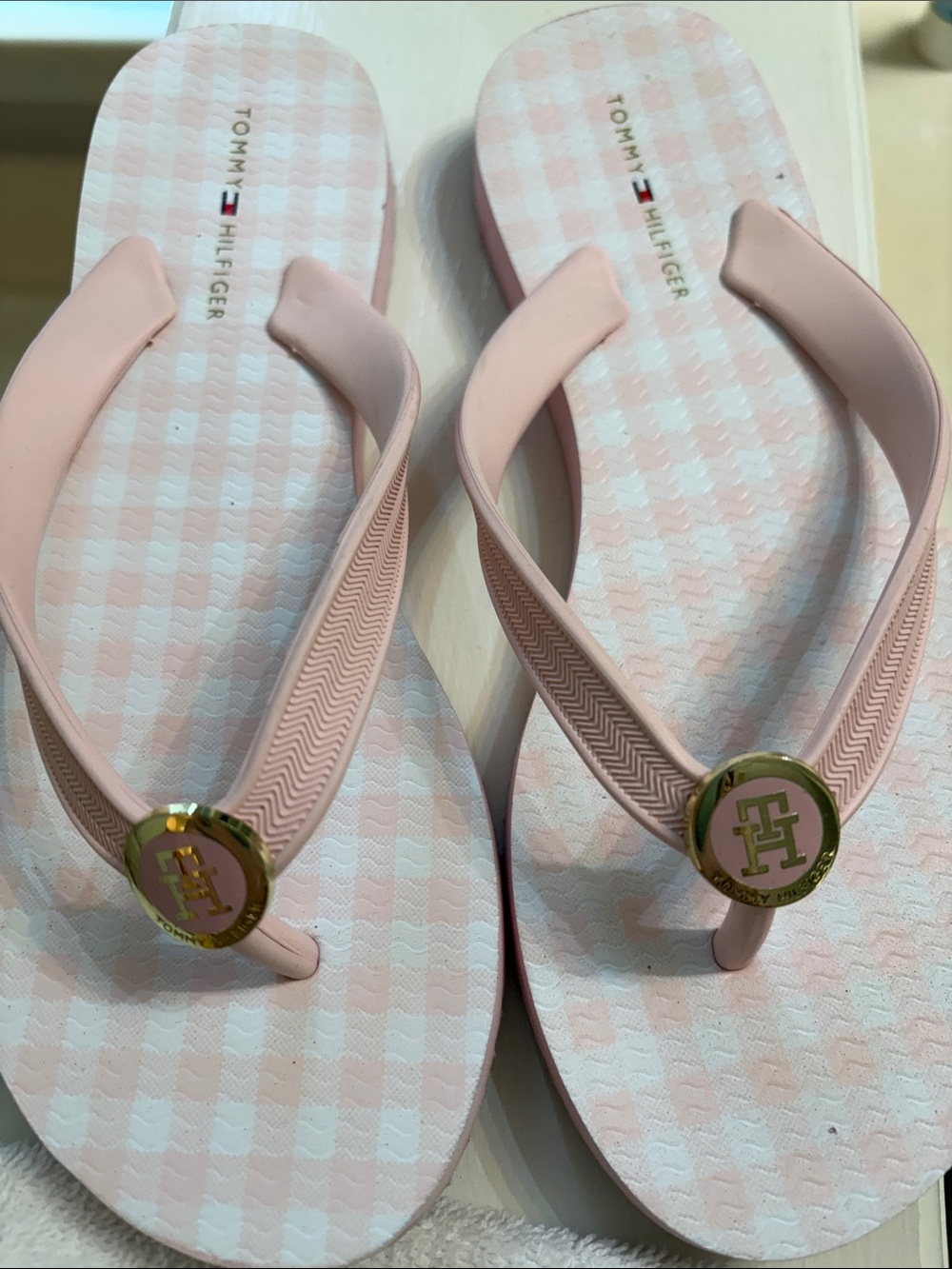Tommy Hilfiger Flip Flops